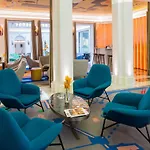 Hotel Vernet Champs Elysees Paris