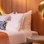 Hotel Vernet Champs Elysees Paris