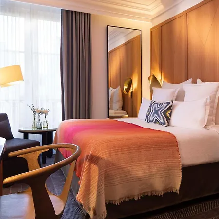 Hotel Vernet Champs Elysées 5*