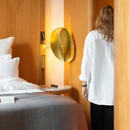 Hotel Vernet Champs Elysées 5*