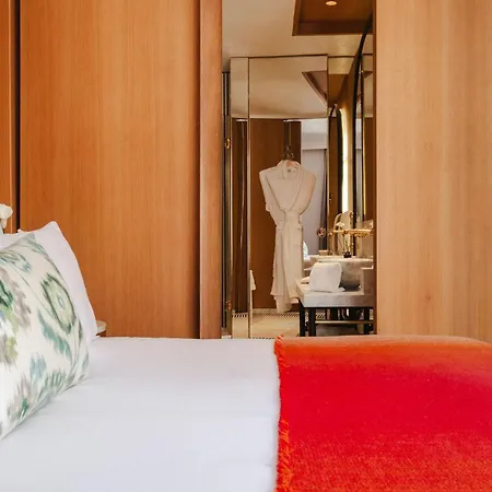 Hotel Vernet Champs Elysées Parigi