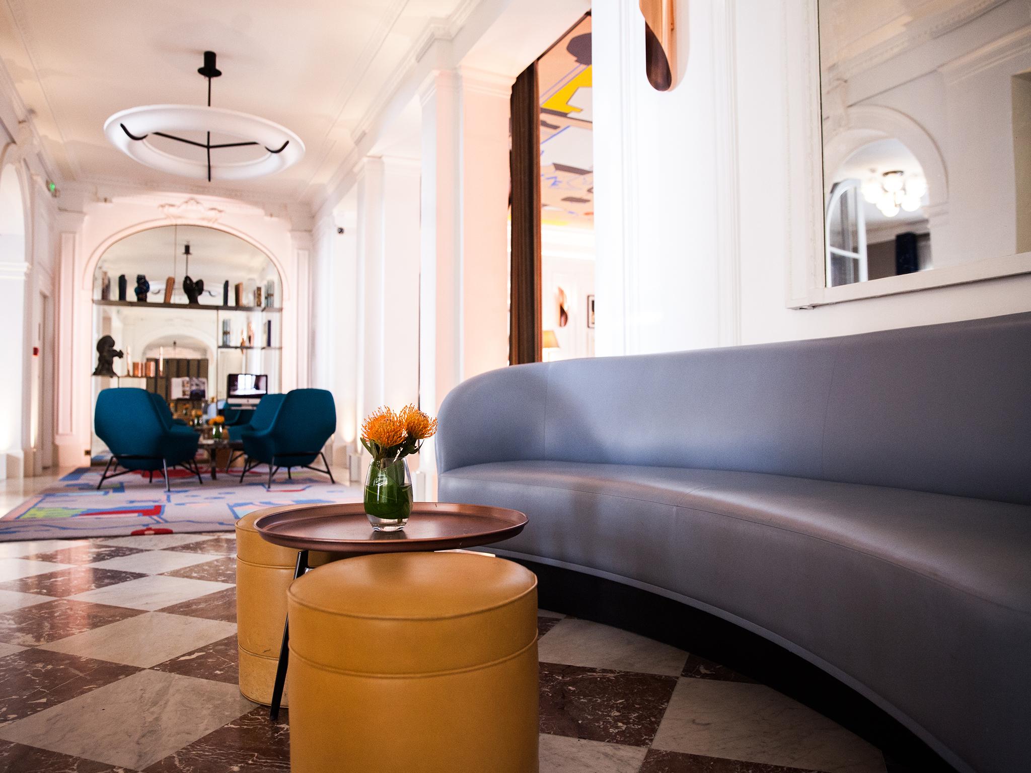 Vernet Champs Elysées 5* Parigi