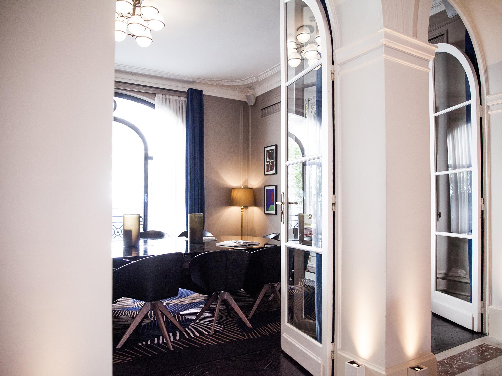 Vernet Champs Elysées Hotel 5*