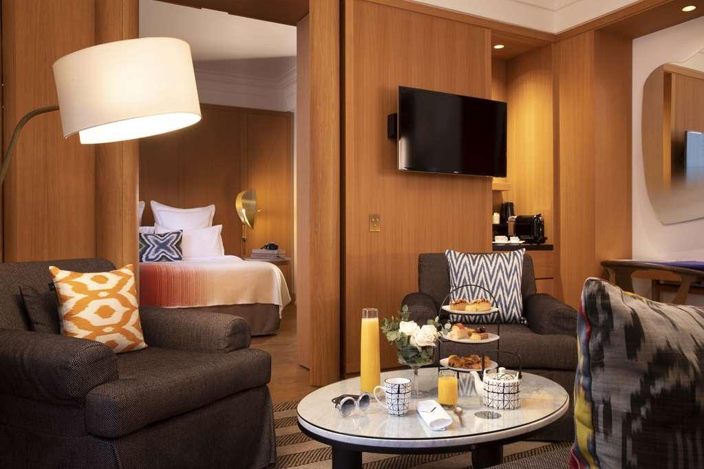 Hotel Vernet Champs Elysées Parigi