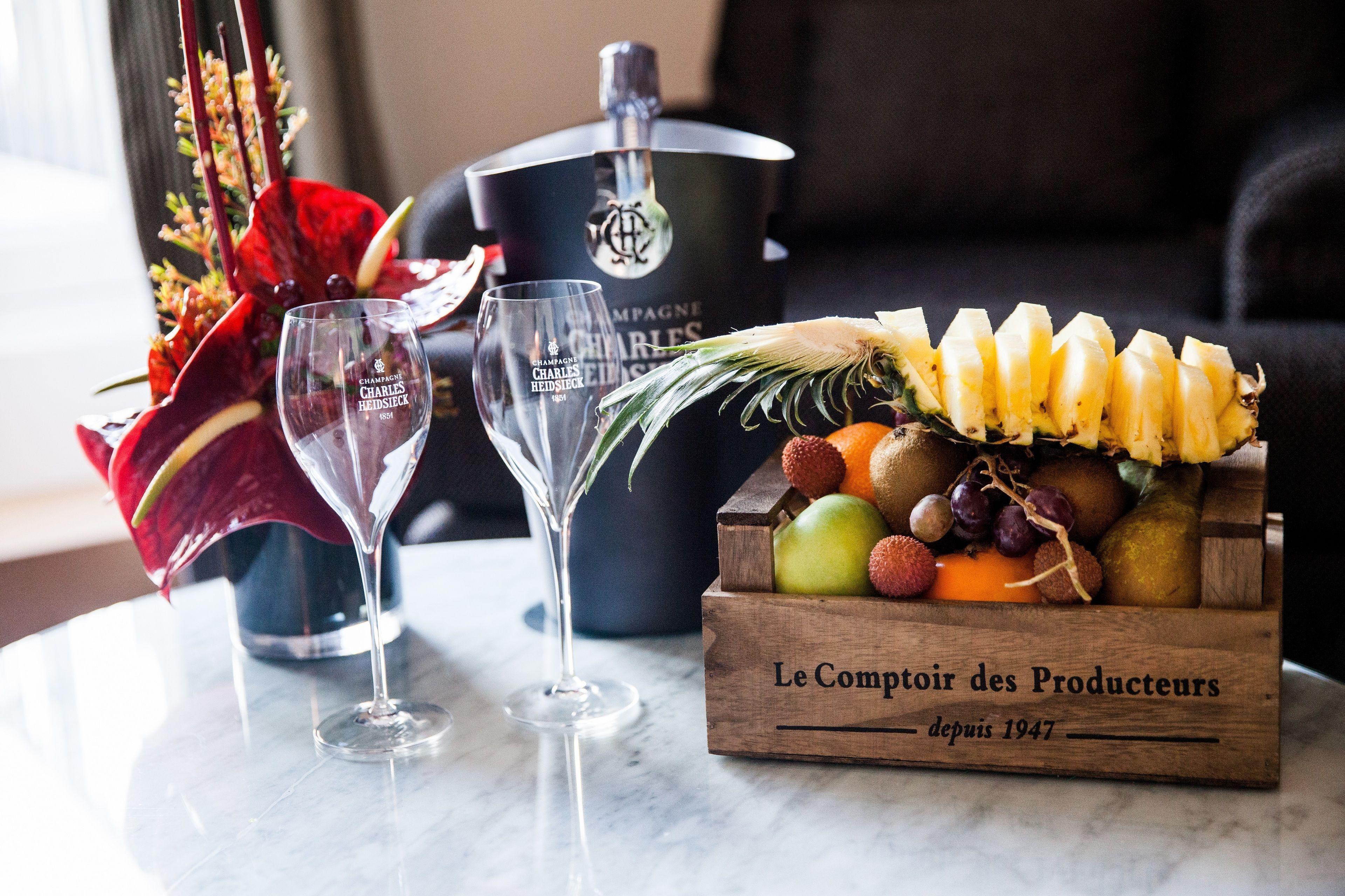 Hotel Vernet Champs Elysées 5*