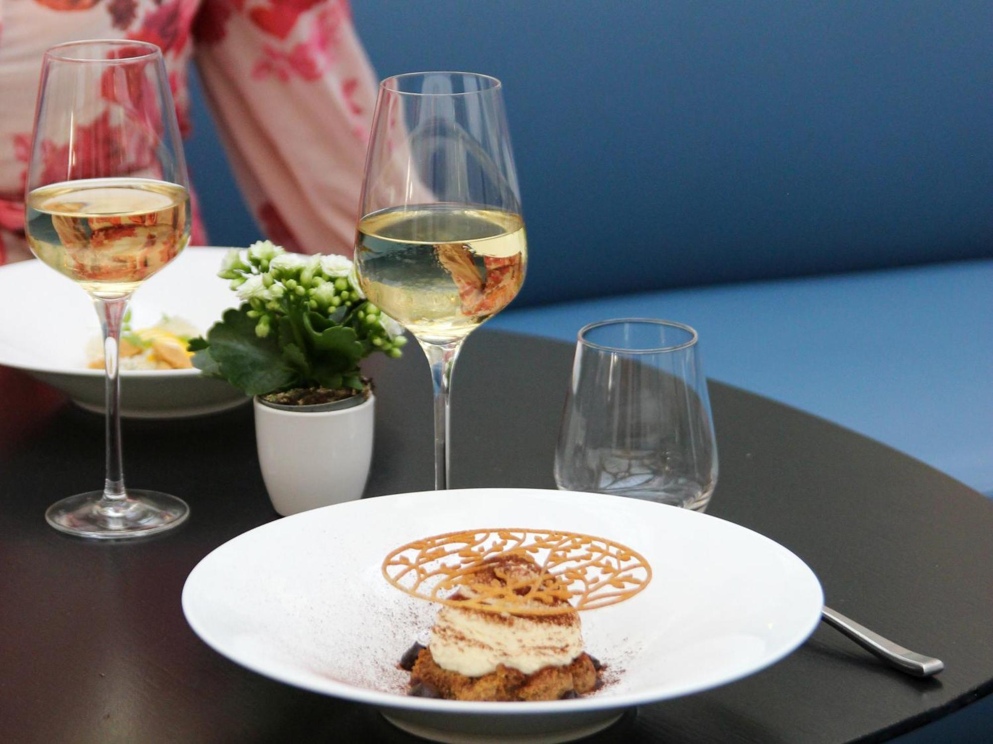 Vernet Champs Elysees 5* Paris