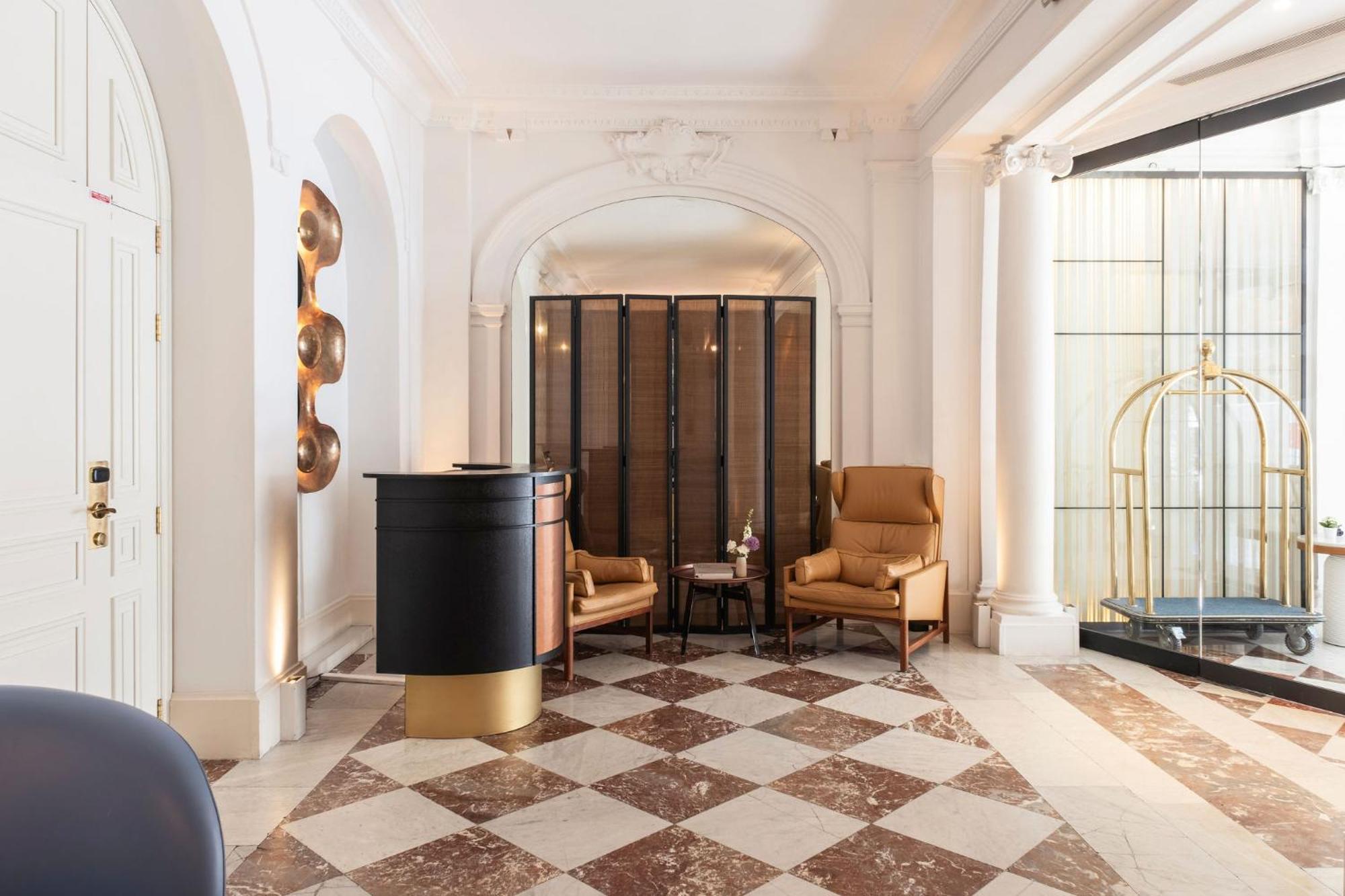 Hotel Vernet Champs Elysées 5*